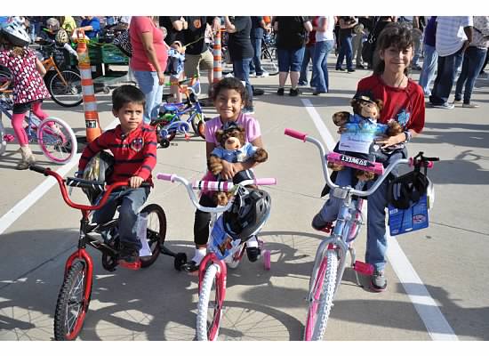 Kids Bicycle Gifting Event 444 Angel